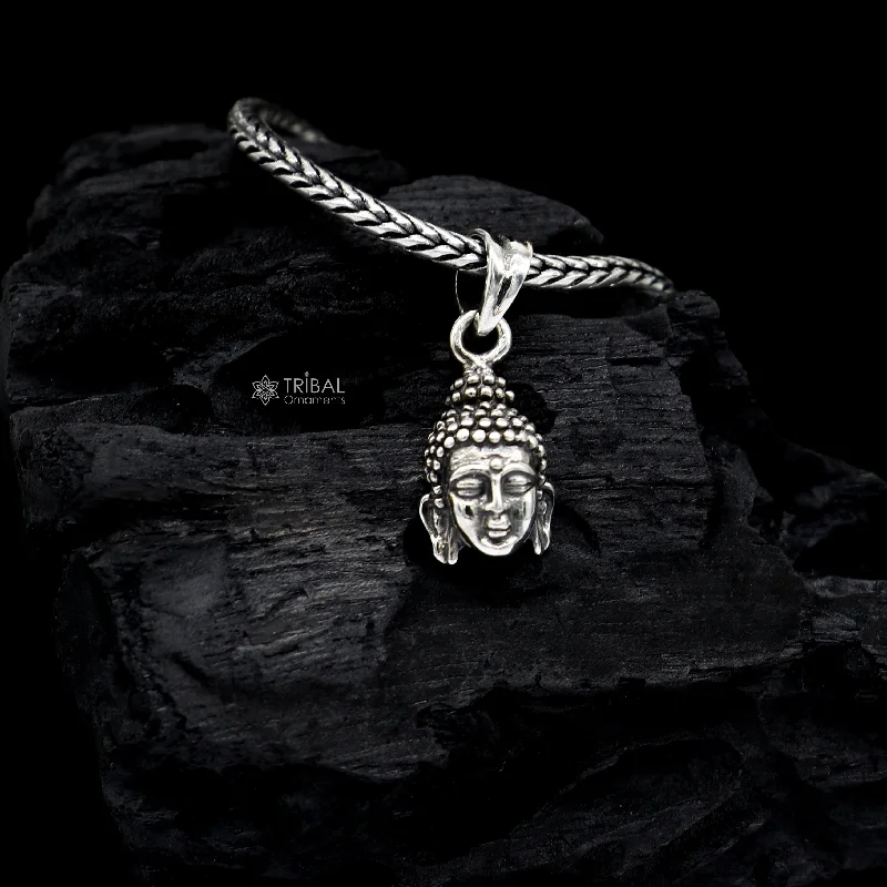 925 silver Lord Buddha face pendant pendant is worn close to the heart, symbolizing the aspiration to cultivate inner peace, wisdom nsp691/ps18