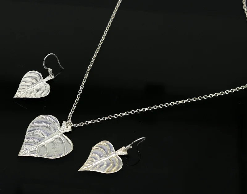 925 sterling silver heart shape peepal tree leaves pendant necklace and hoops earring customized brides jewelry, belly dance jewelry nec69