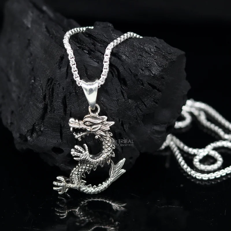 925 sterling silver unique Dragon design pendant, silver trendy pendant necklace, silver unisex cultural designer jewelry nsp642