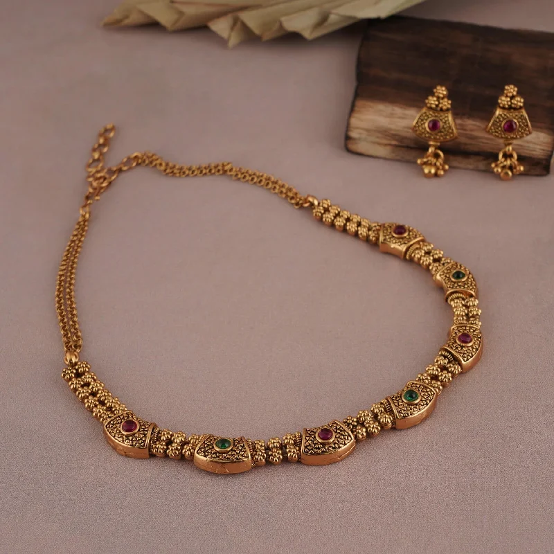 Antique gold plated stone chic necklace set