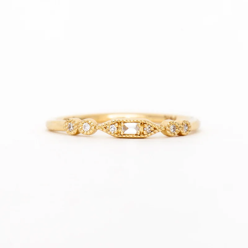 Diamond Nayara Ring