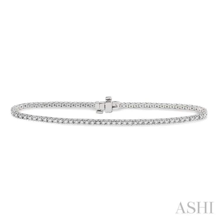 1 Ctw Square Shape Round Cut Diamond Tennis Bracelet in 14K White Gold